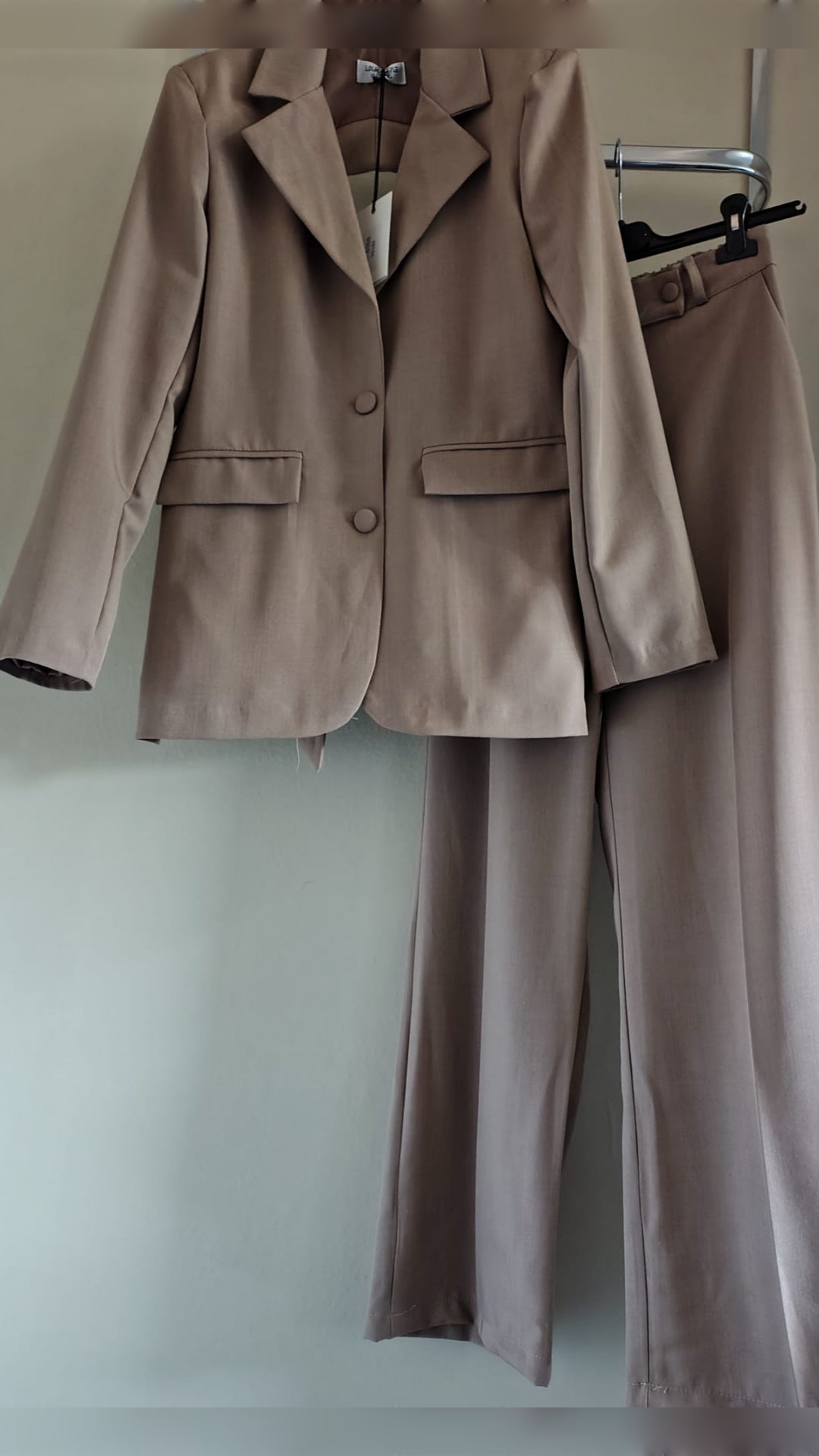 Tailleur Knot