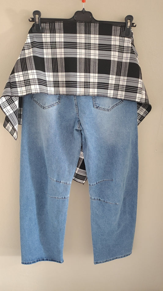 Jeans ballon con foulard camicia